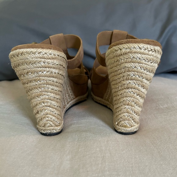 Ugg Wedge Espadrilles - Picture 5 of 10